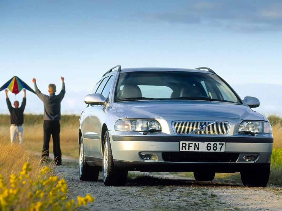  Volvo V70 2000 года  (фото 9 из 22)